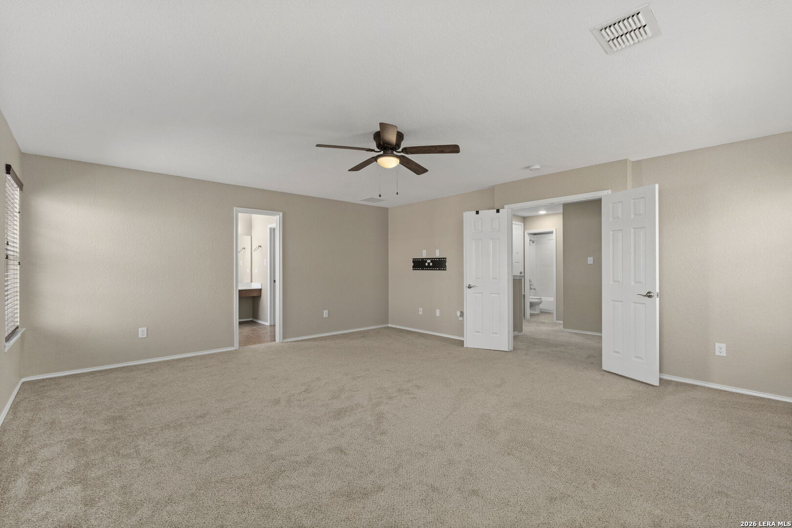 10127 Ancient Anchor