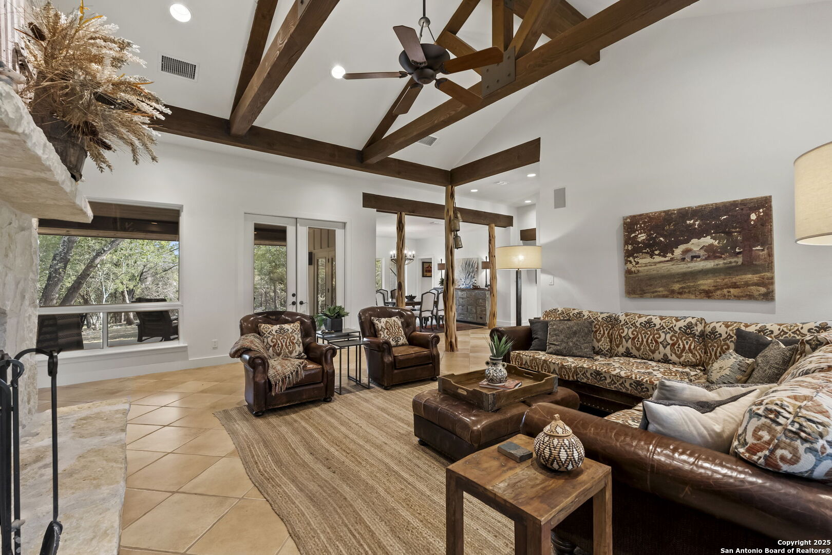 121 Saddle View
