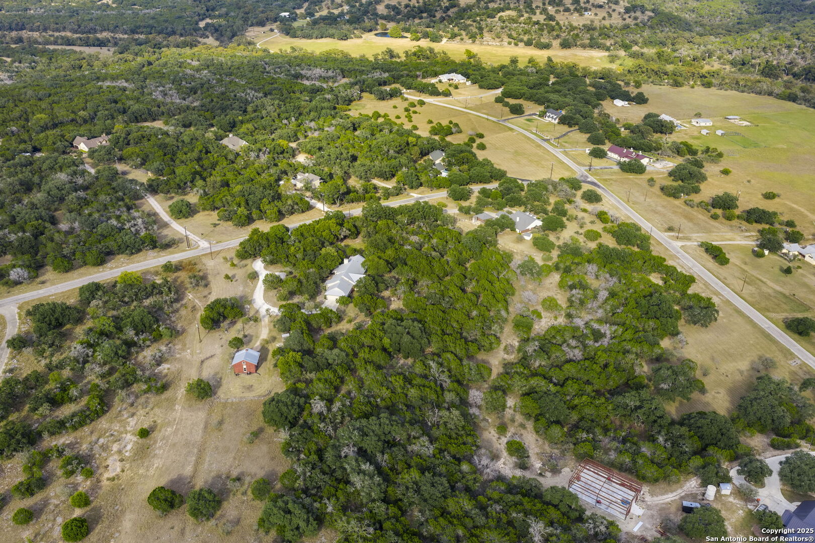 121 Saddle View