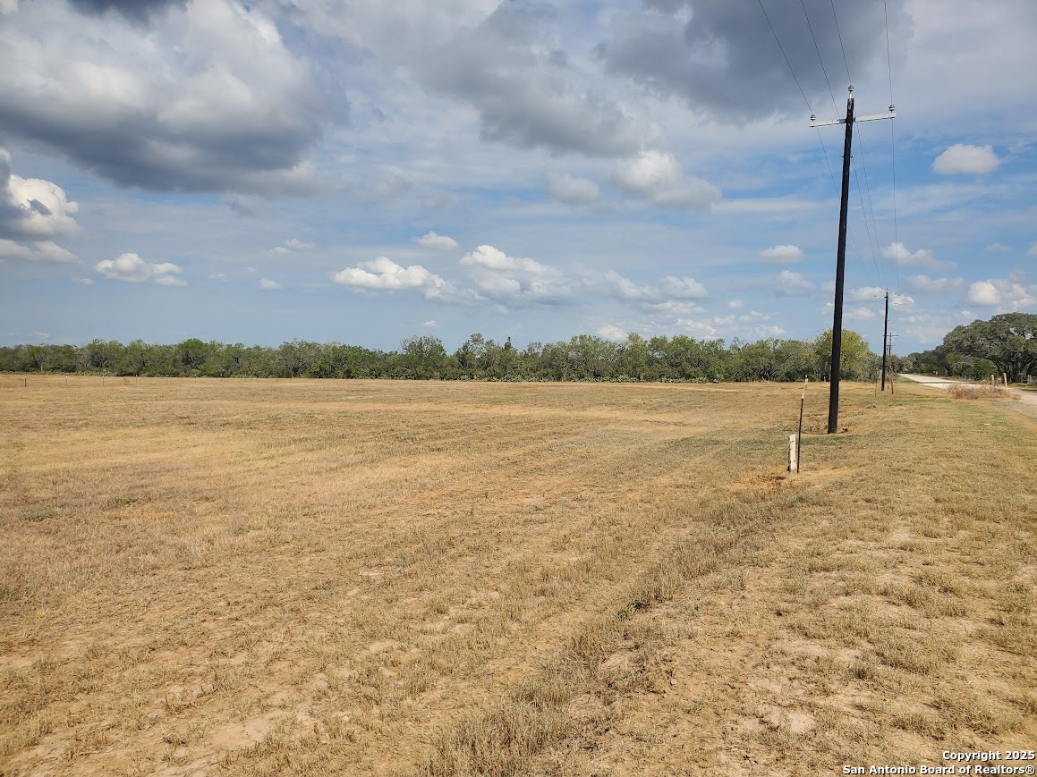 906 County Road 1670