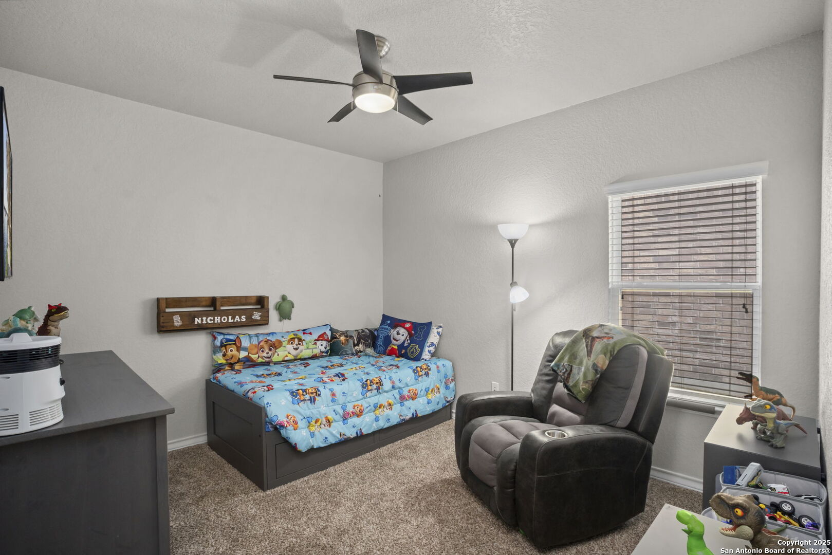 6318 Lowrie
