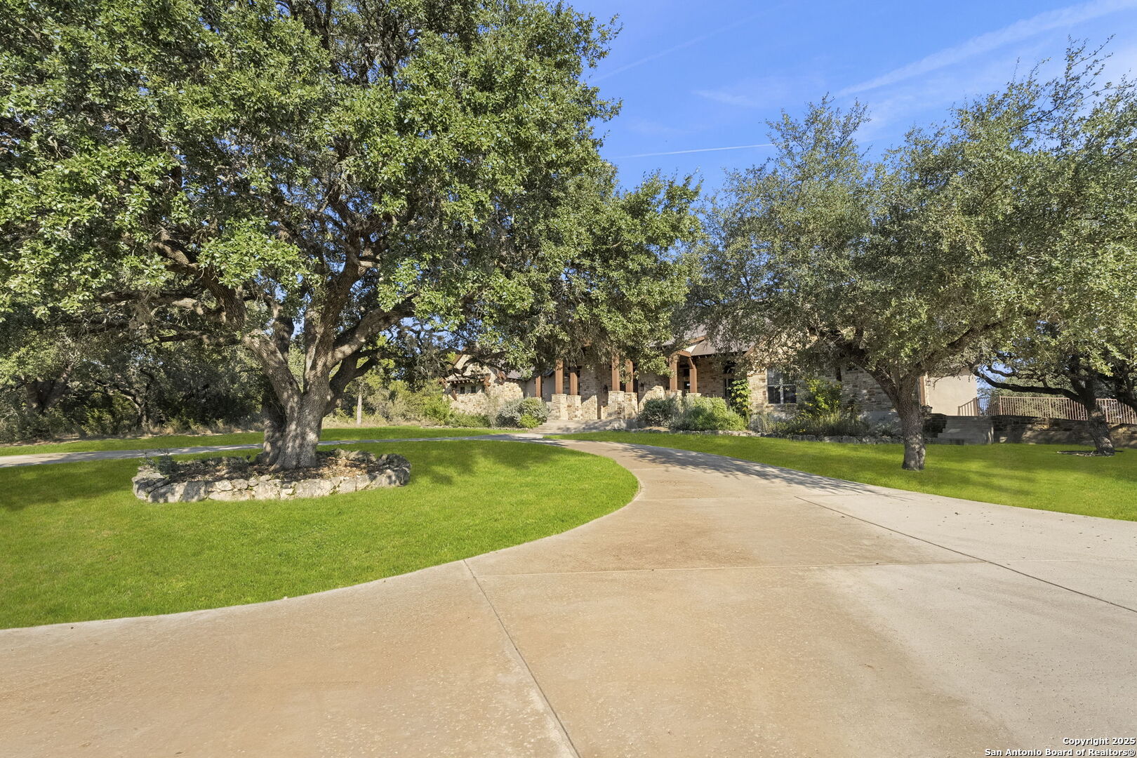 651 River Chase Dr