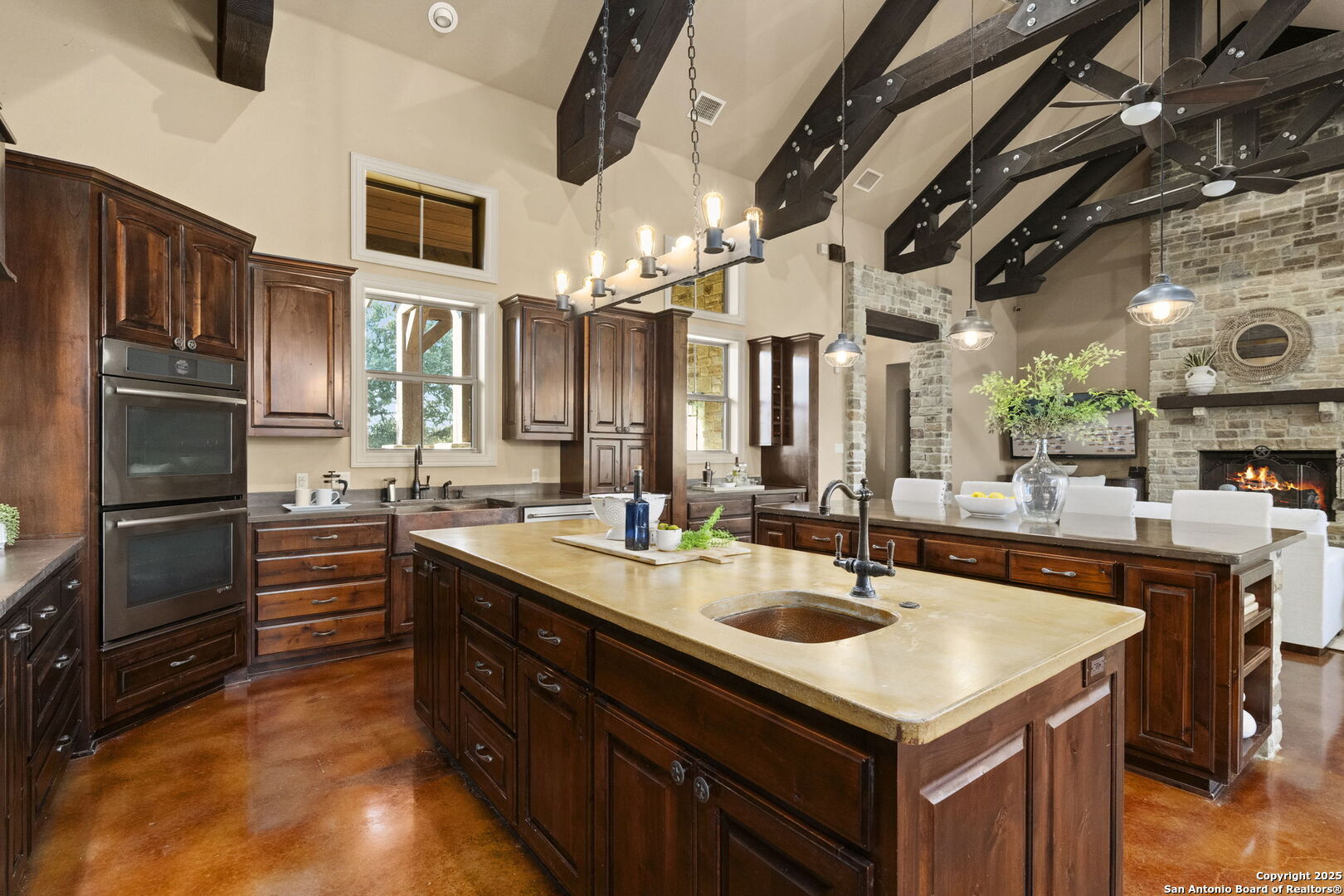 651 River Chase Dr