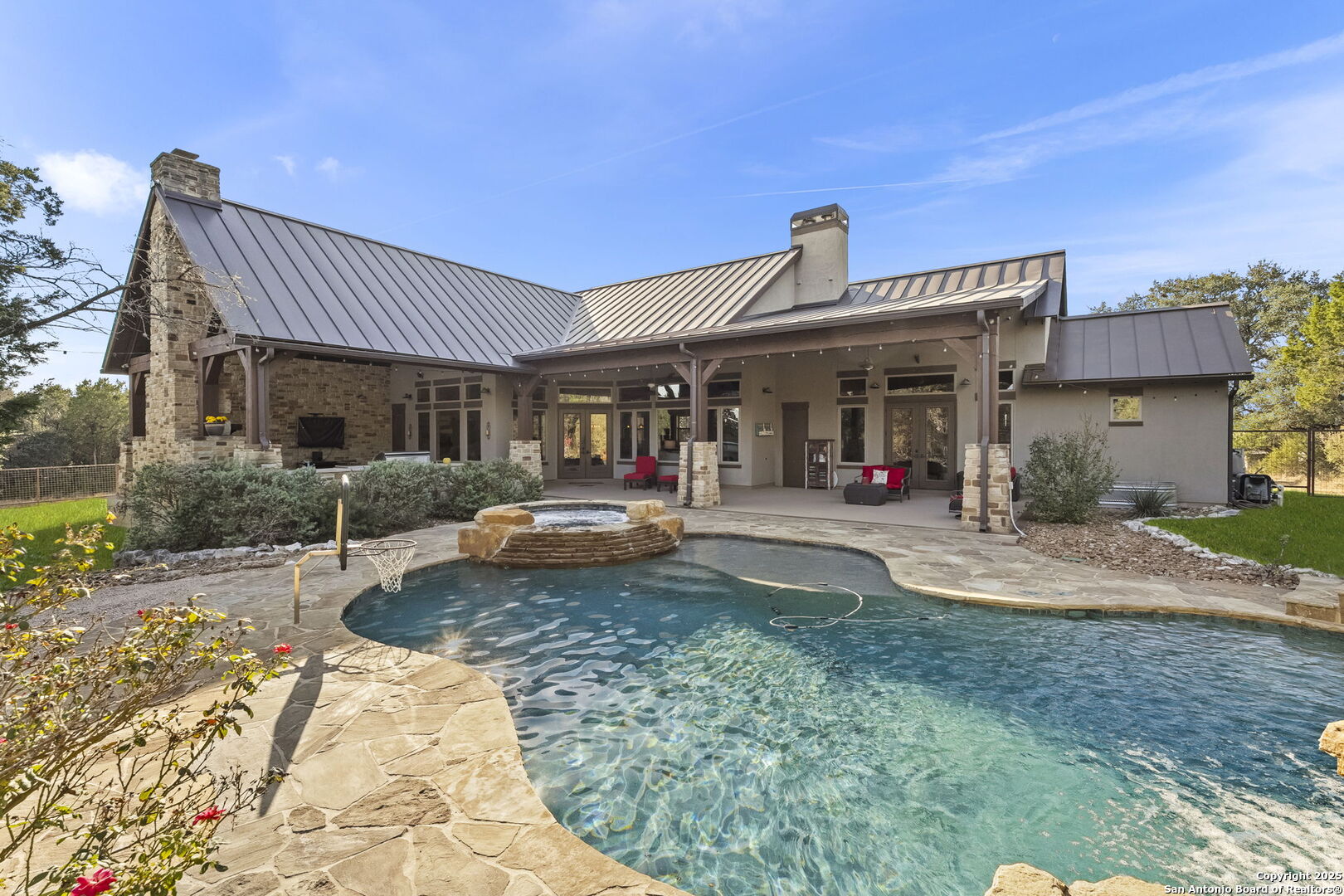 651 River Chase Dr