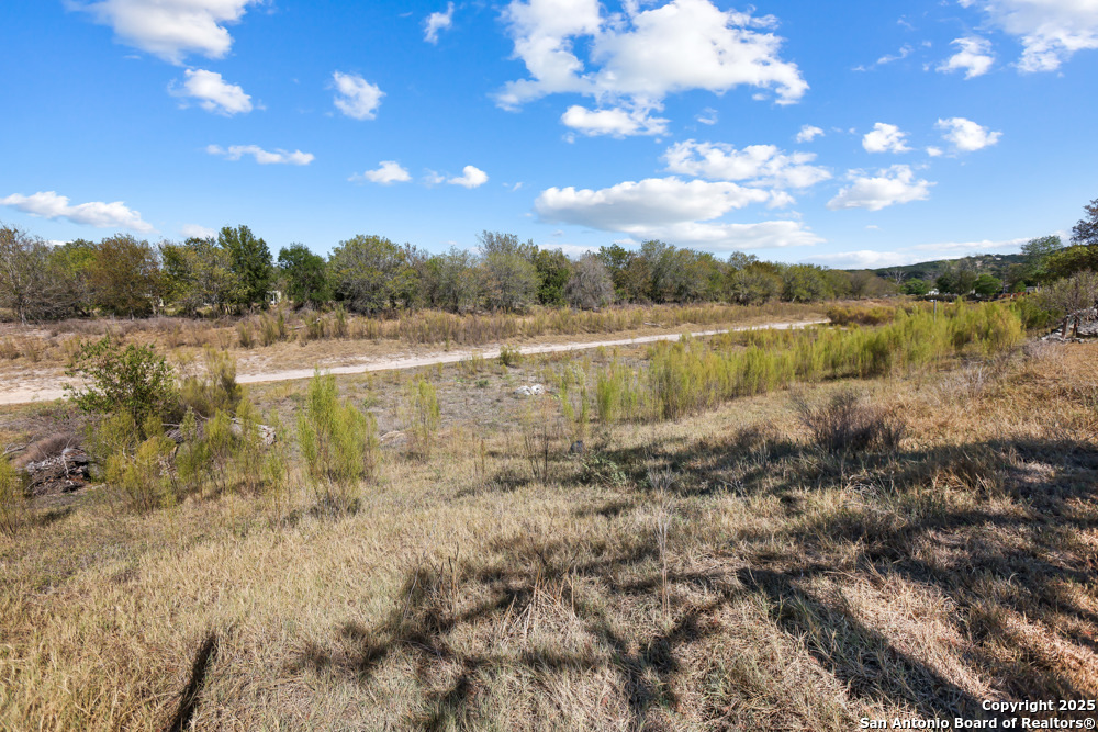 716 Lakeshore Drive South