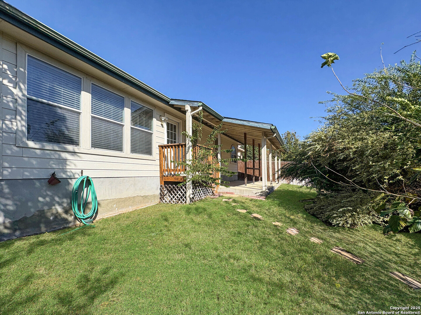 9006 Granberry Pass