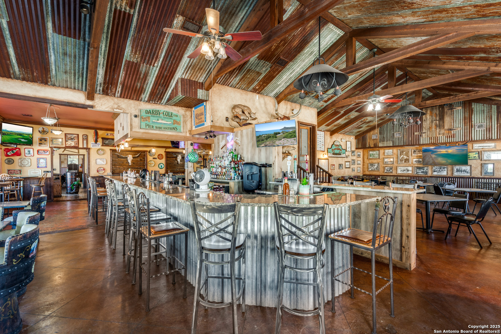 11985 W us highway 87