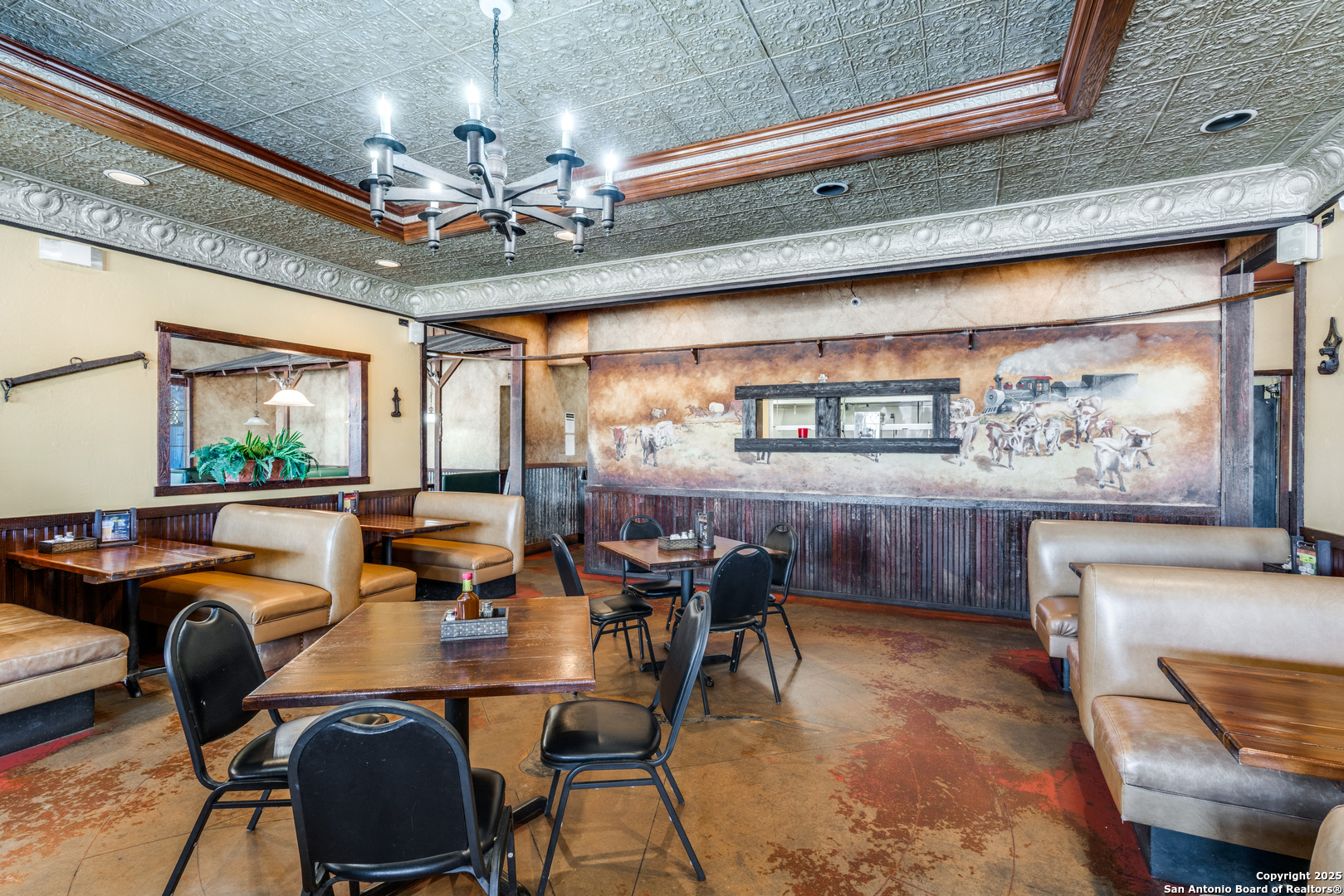 11985 W us highway 87