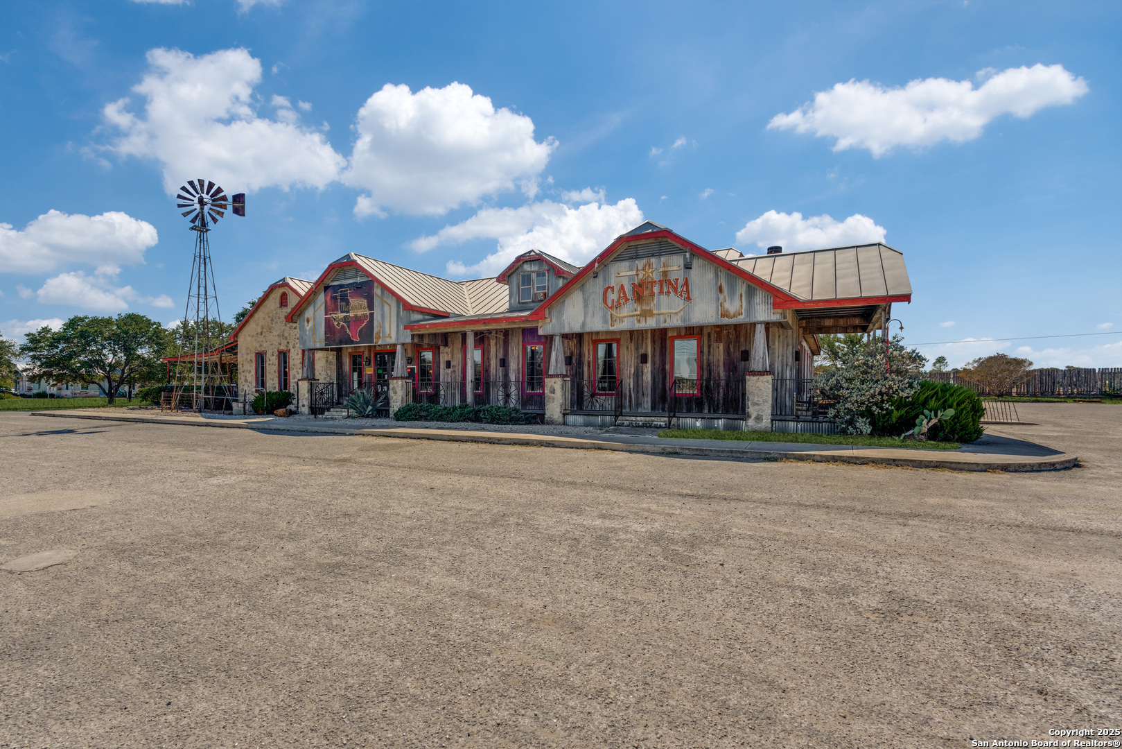 11985 W us highway 87