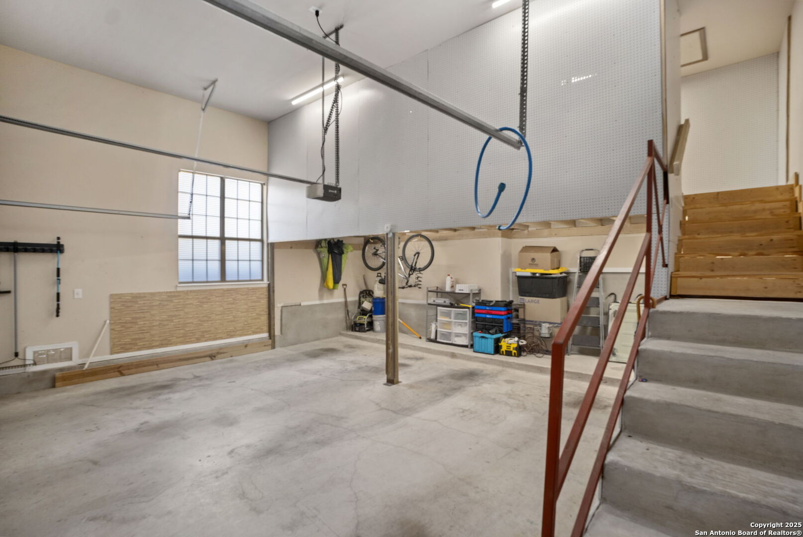 13058 Gordons Mott