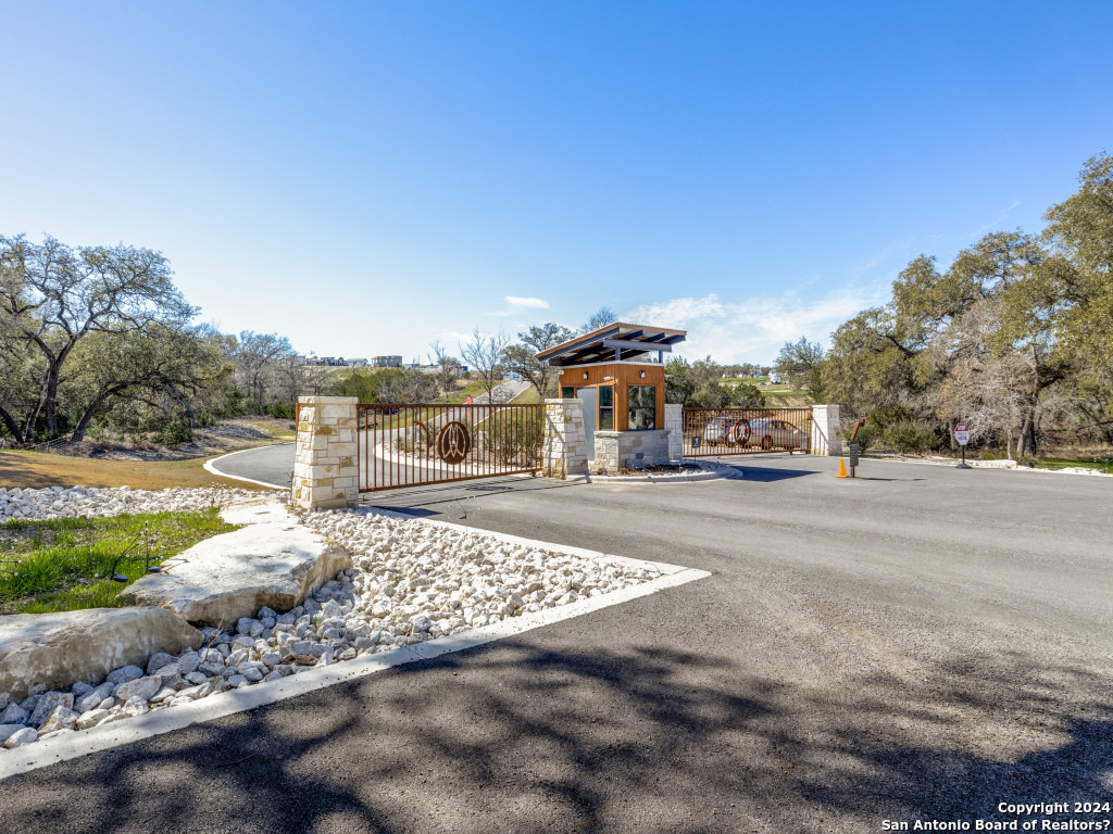 5386 Ranch Road 1376 #184