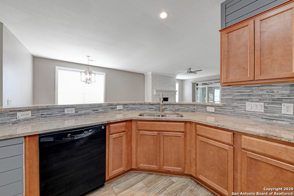 12639 Desert Palm