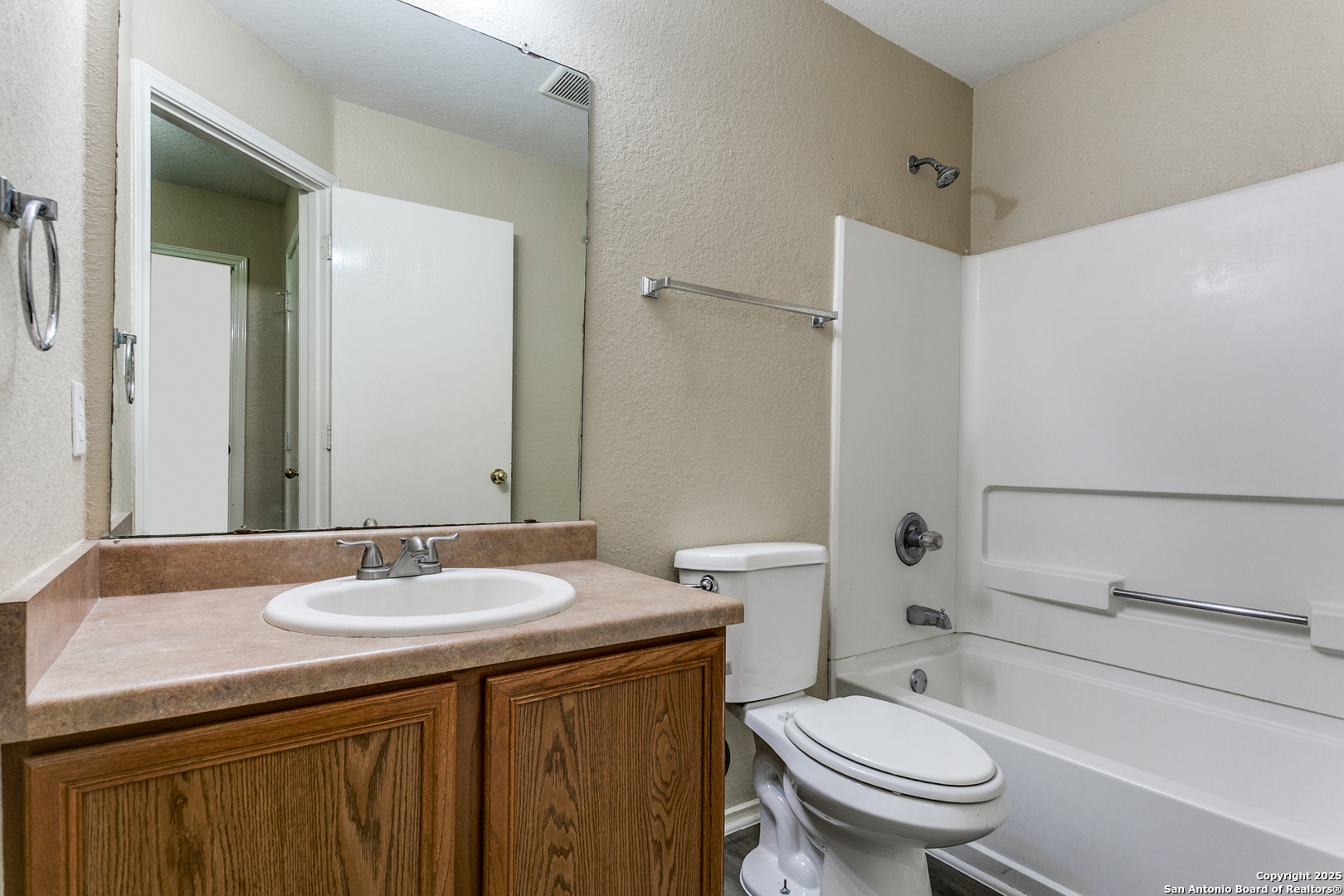 2131 Wood Ranch