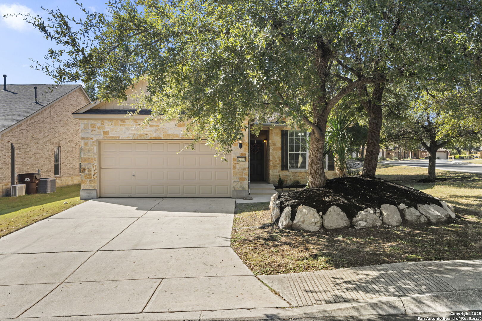 12614 Cascade Hills