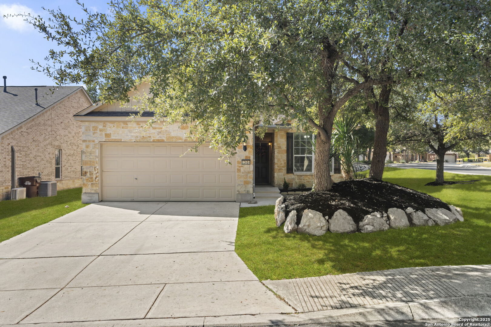 12614 Cascade Hills