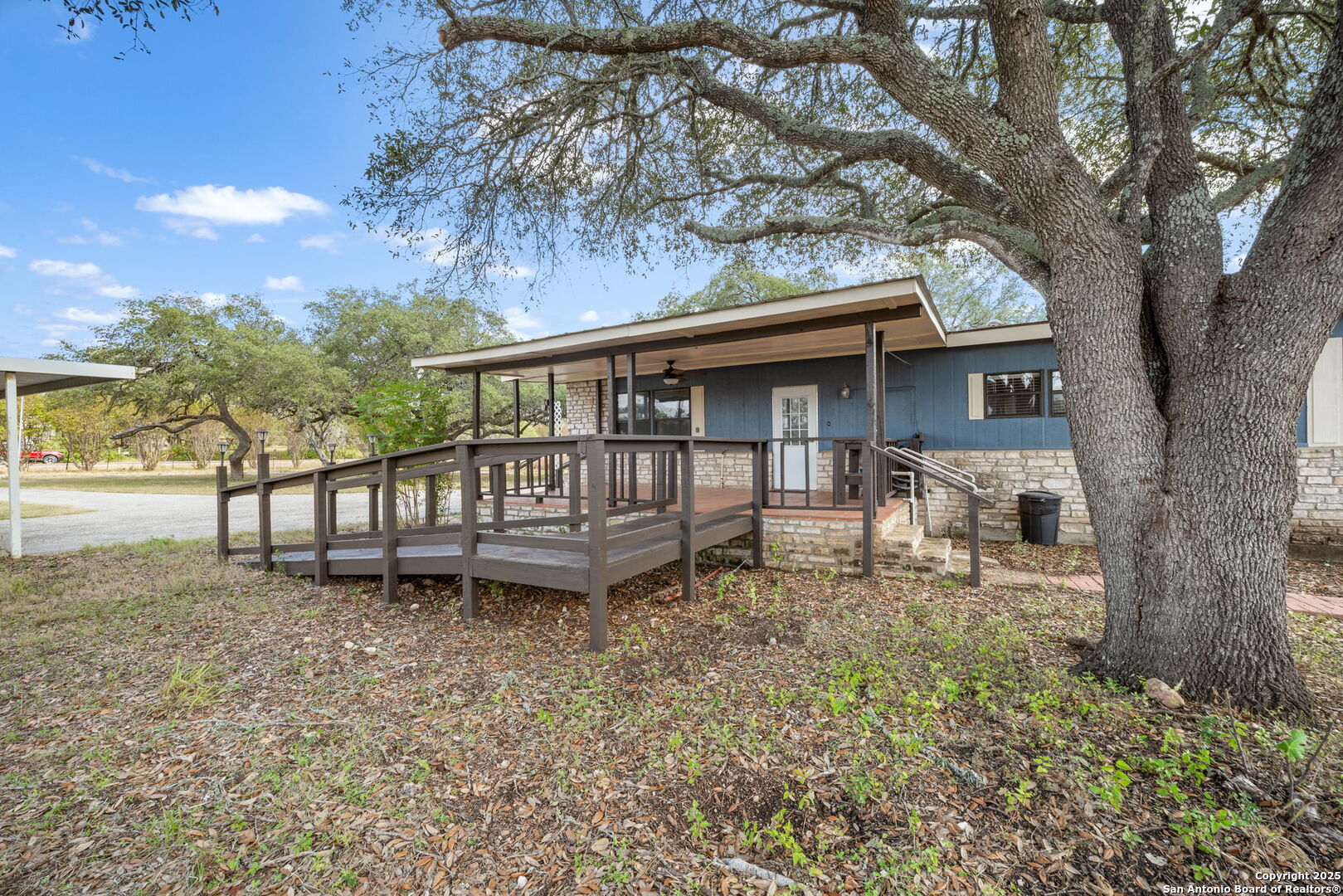 132 County Road 469