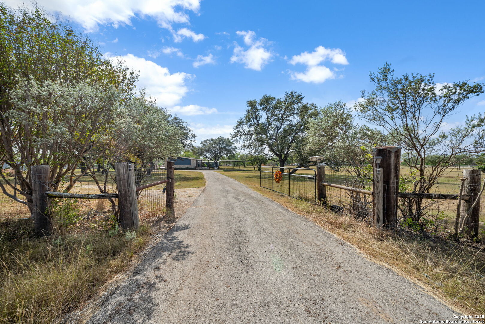 132 County Road 469