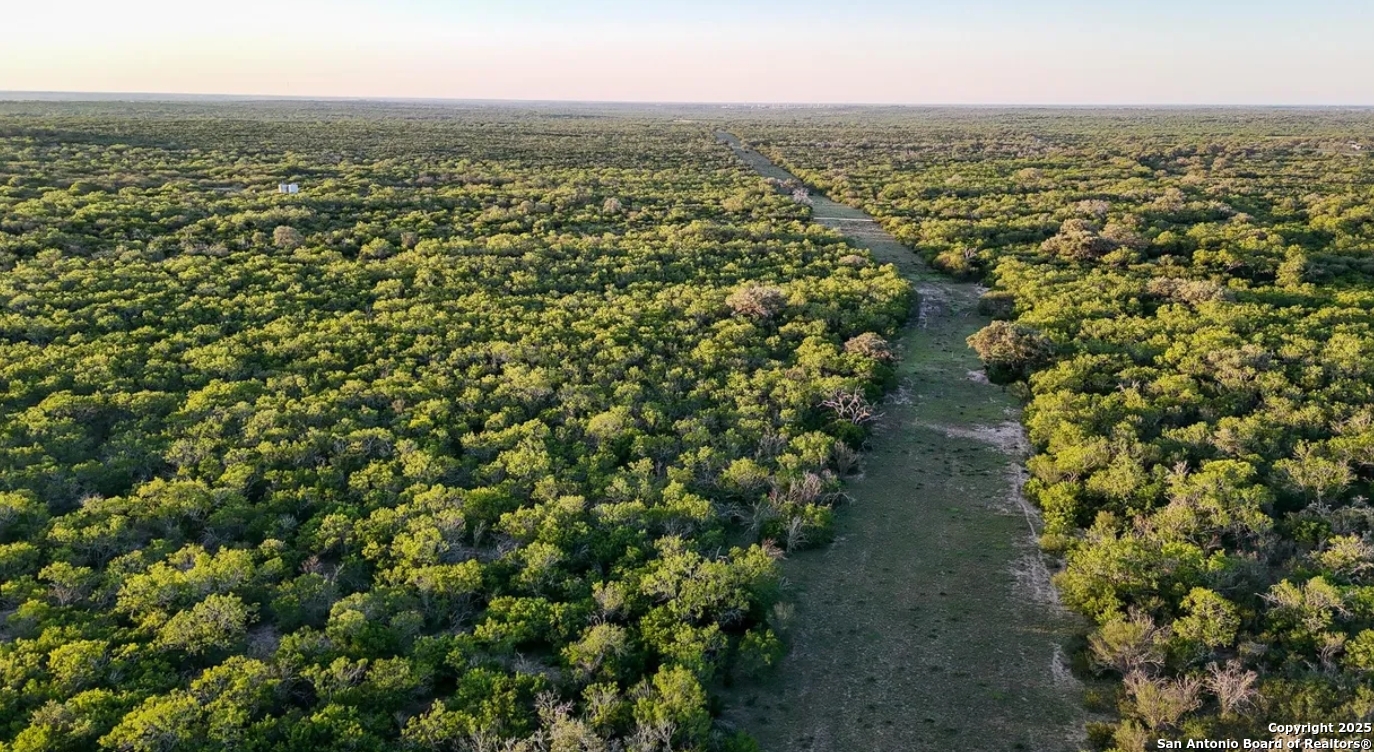 000 County Line Rd # 120