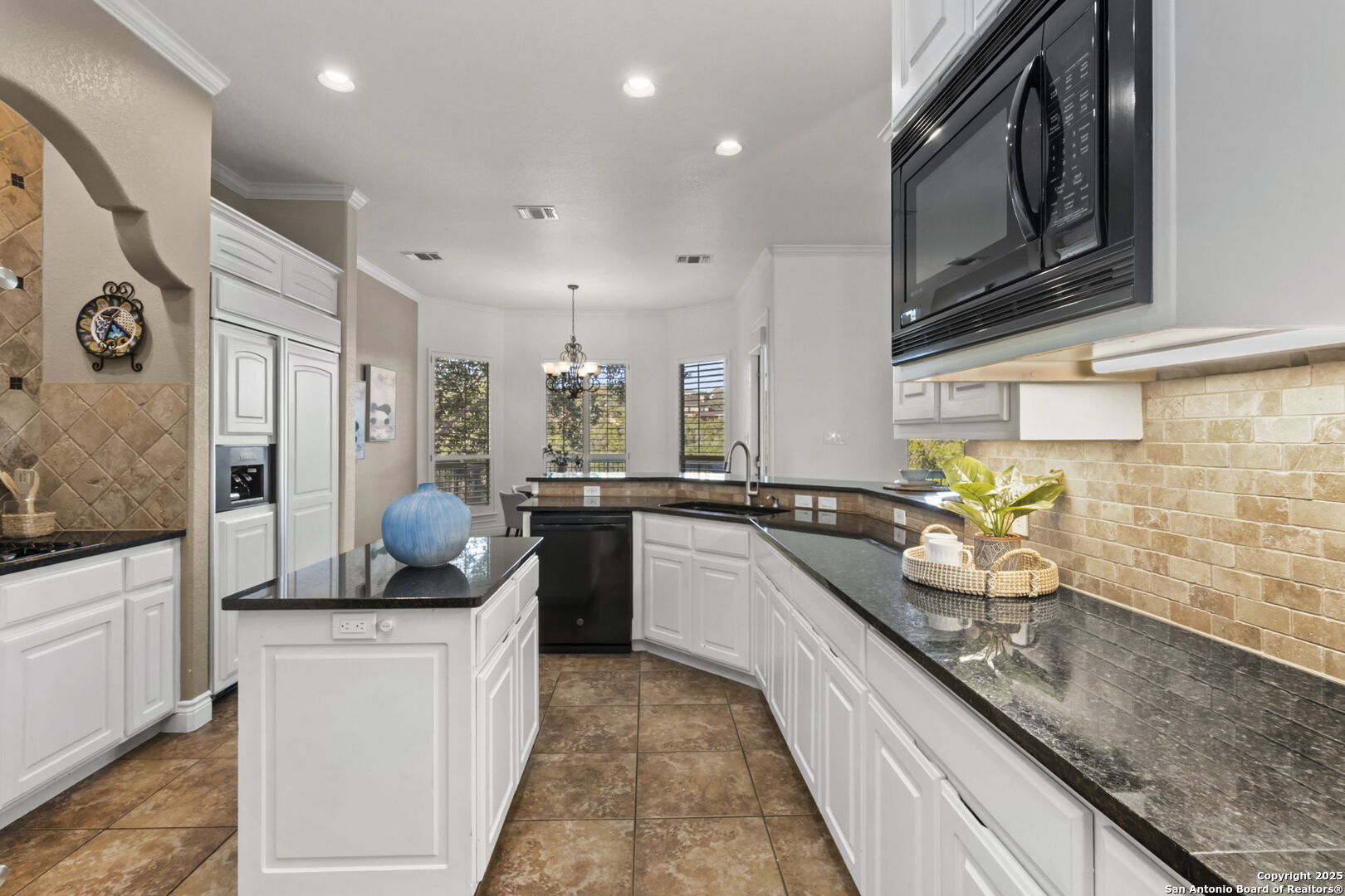 22415 Roan Forest