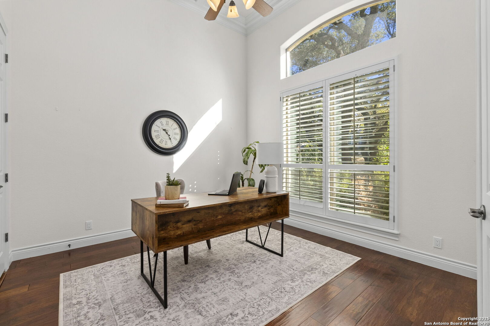 22415 Roan Forest