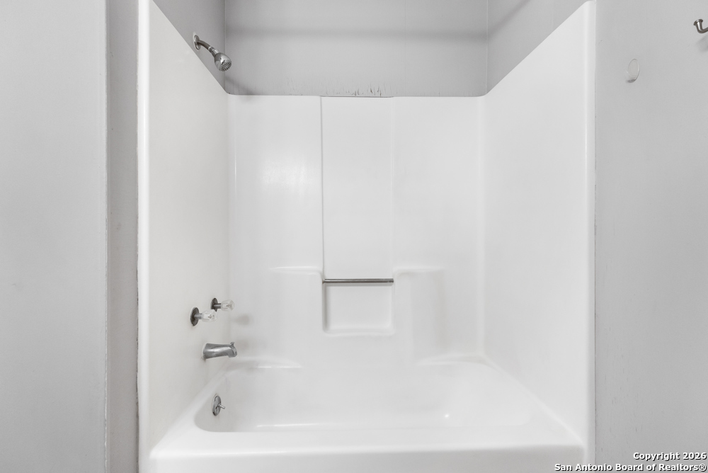 222 Redbud Ln A