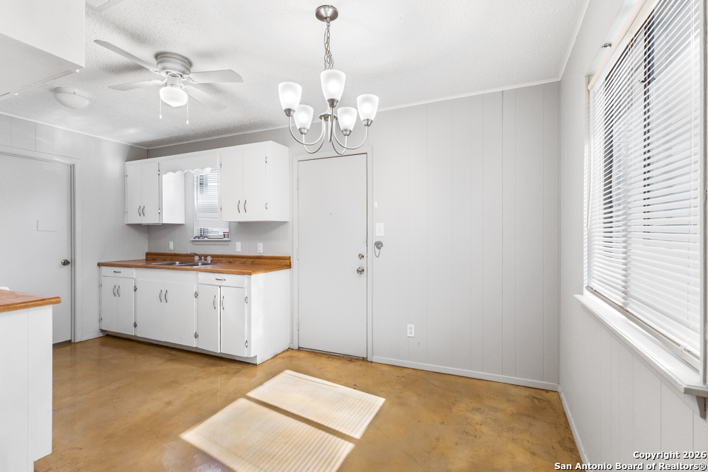 222 Redbud Ln A