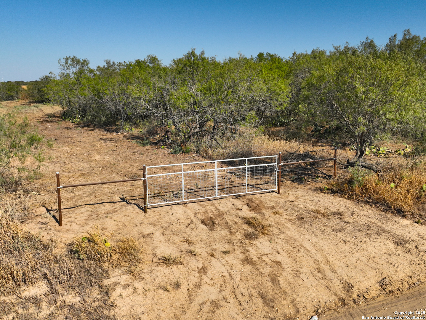 +/- 27.5 ACRES County Road 302