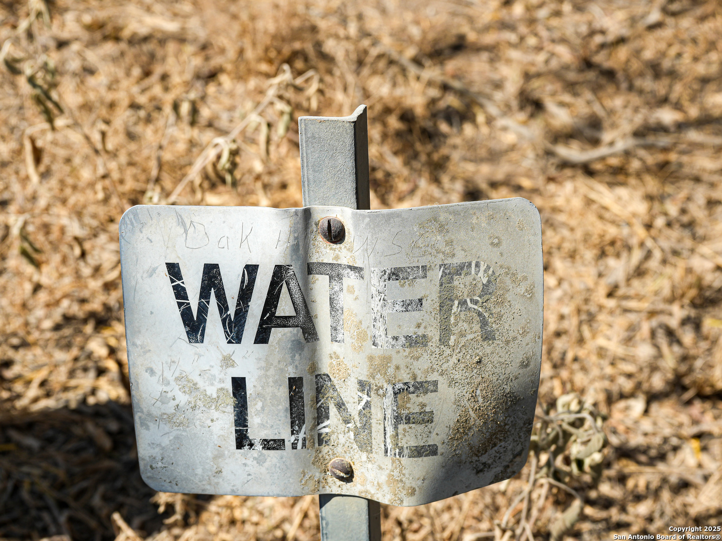 +/- 27.5 ACRES County Road 302