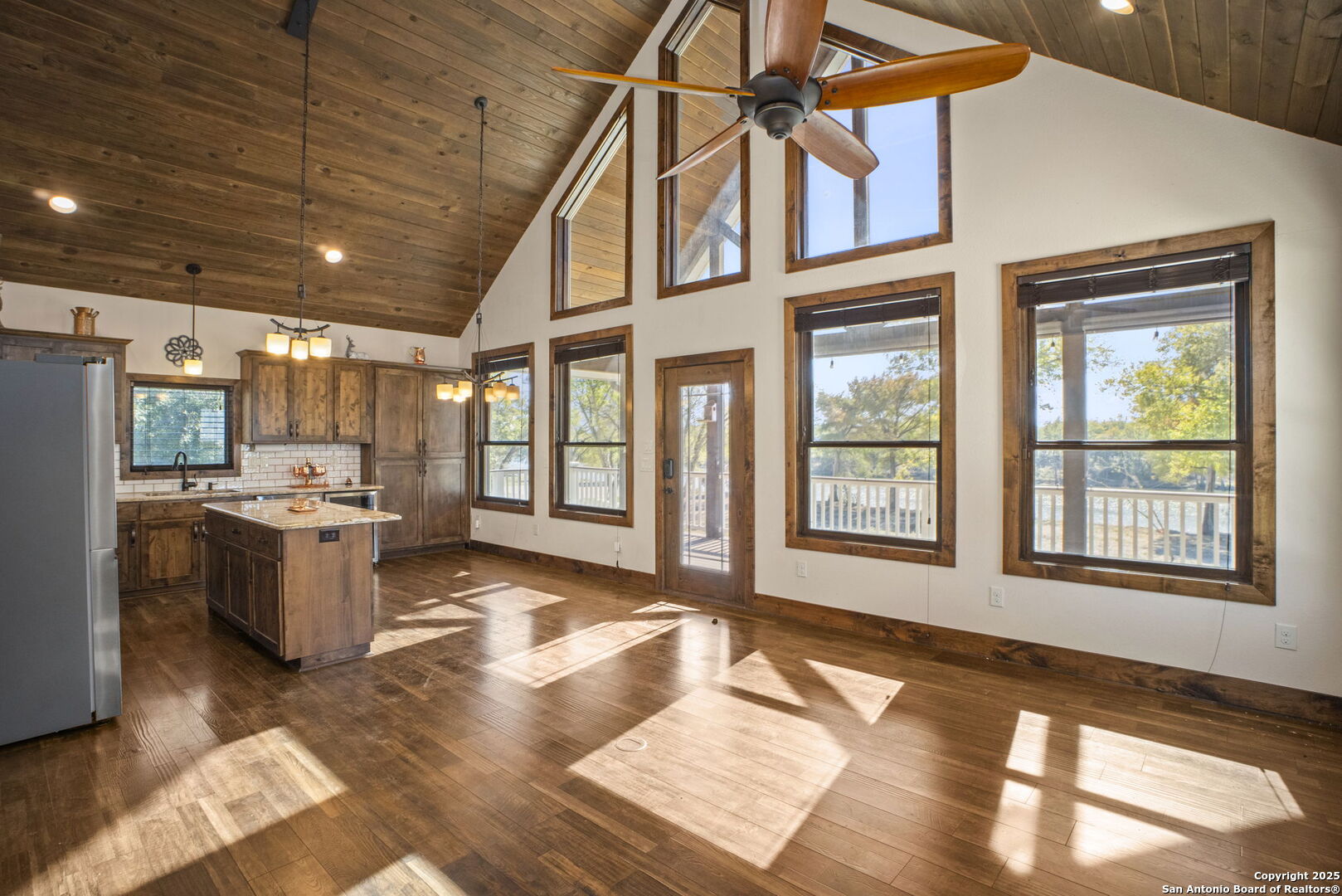 3615 Riverside Dr.