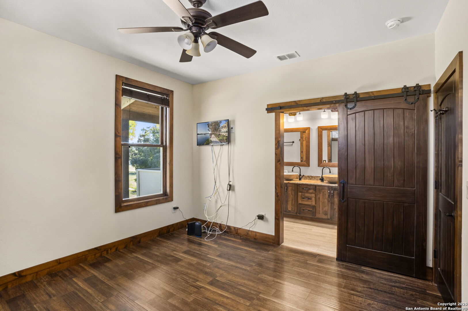 3615 Riverside Dr.