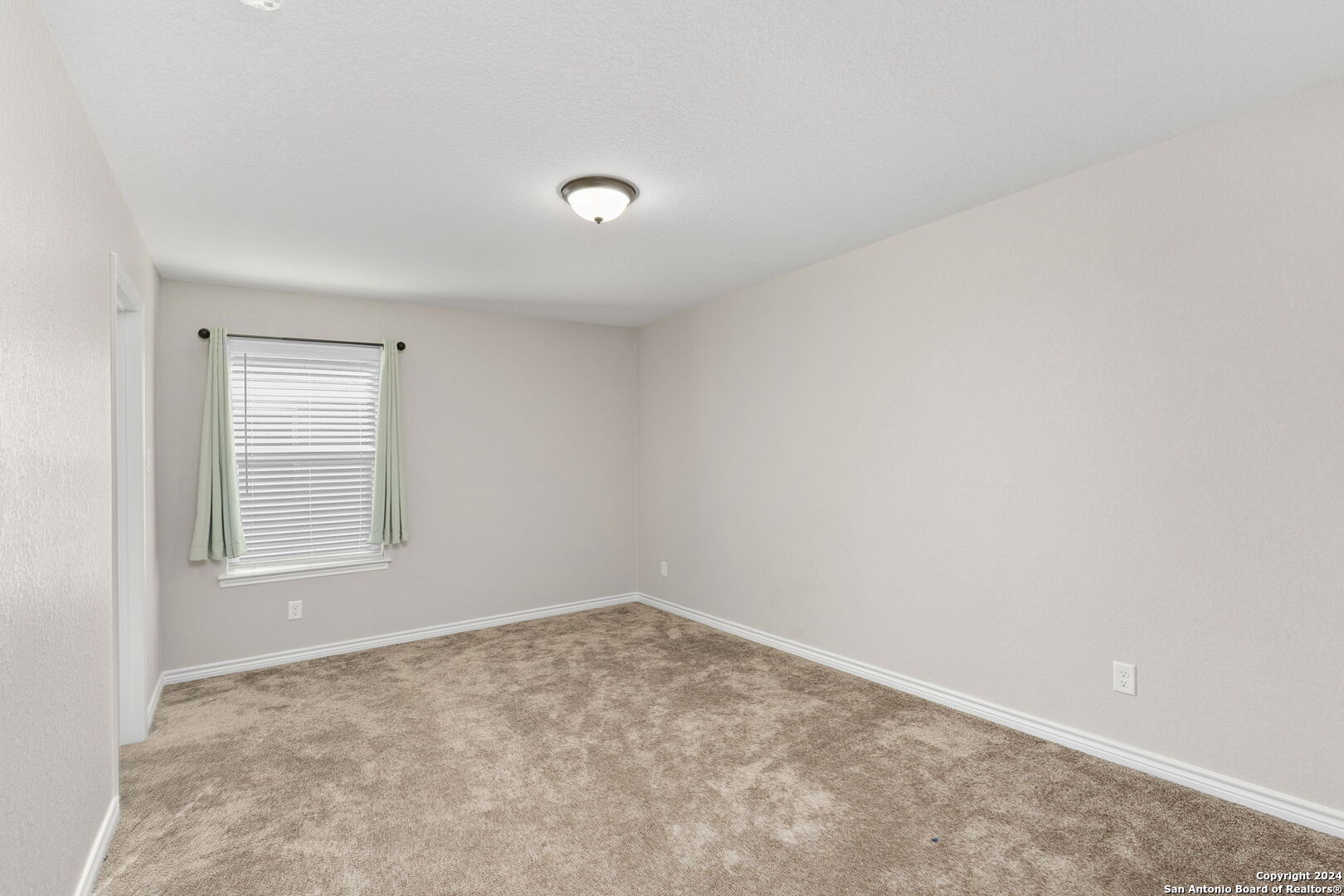 5104 DEVANADO WAY