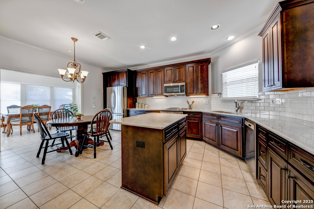 7519 Eagle Ledge