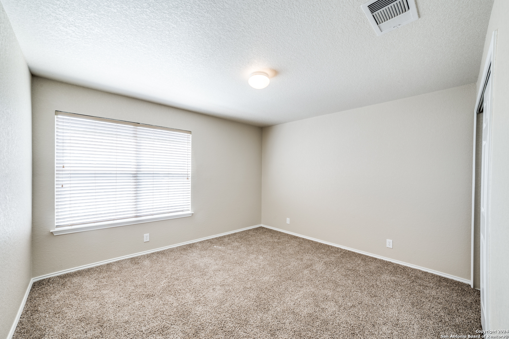 2815 BANDBURY OAK