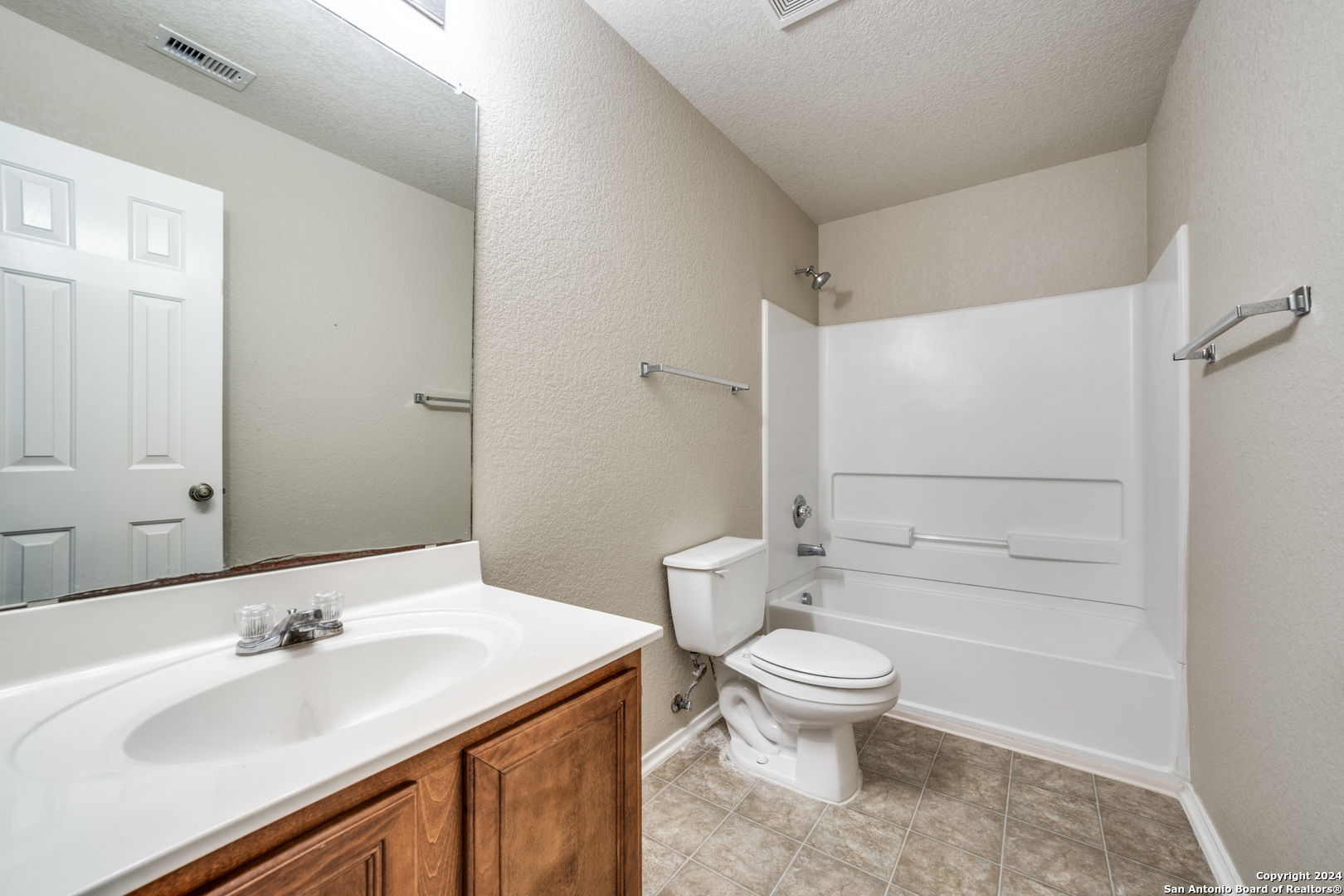 2815 BANDBURY OAK