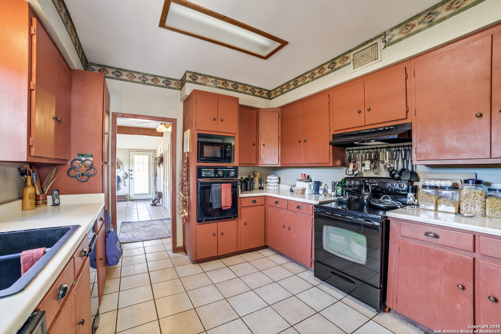 1259 Forest Trail Drive