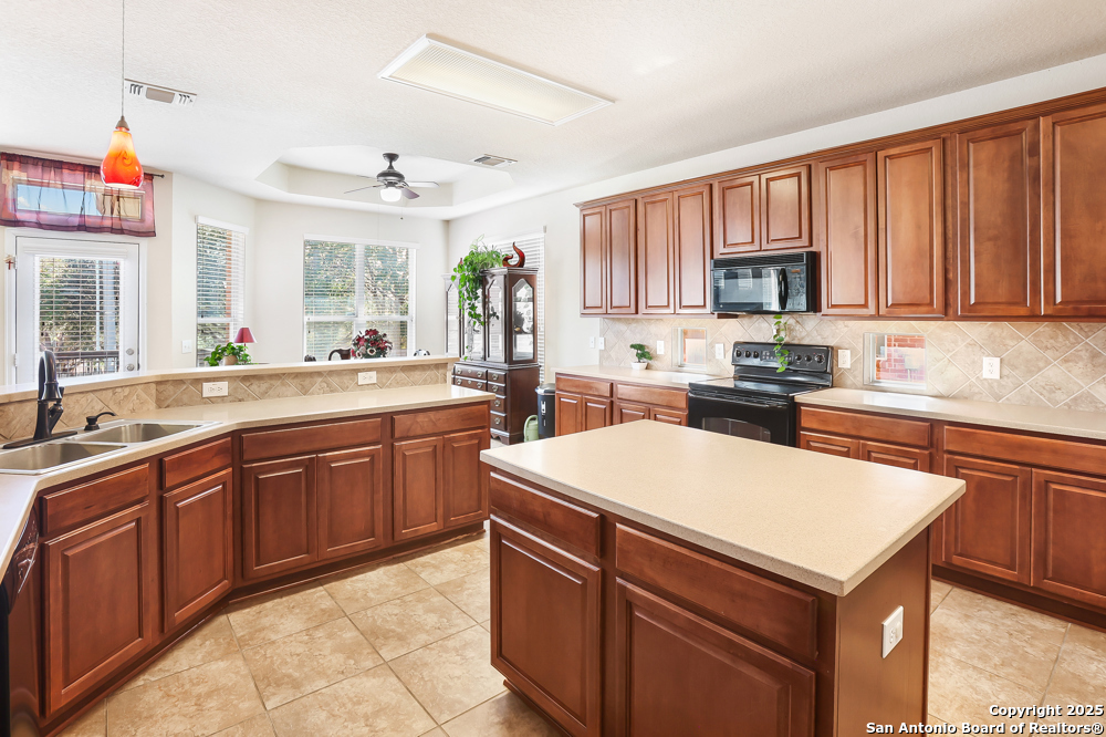 4726 River Rock