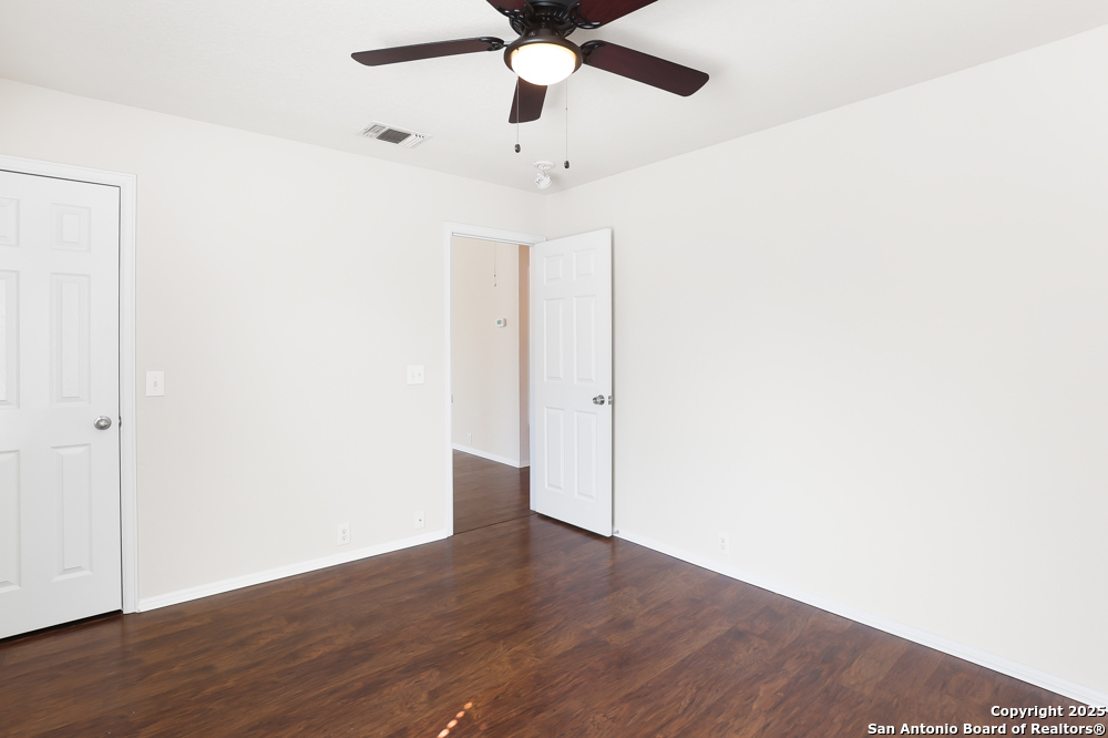 4726 River Rock