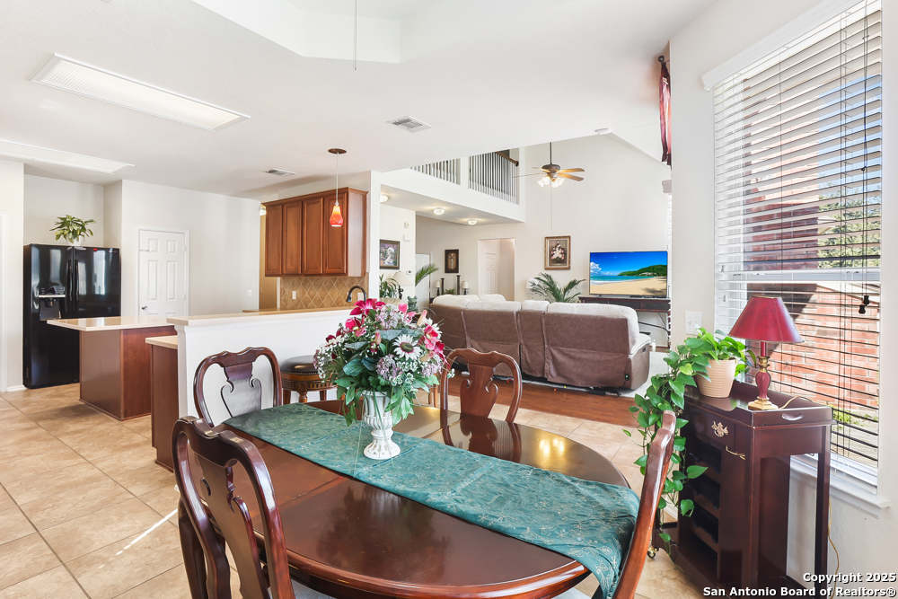 4726 River Rock