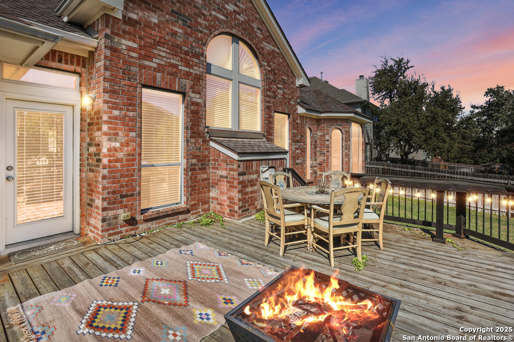 4726 River Rock