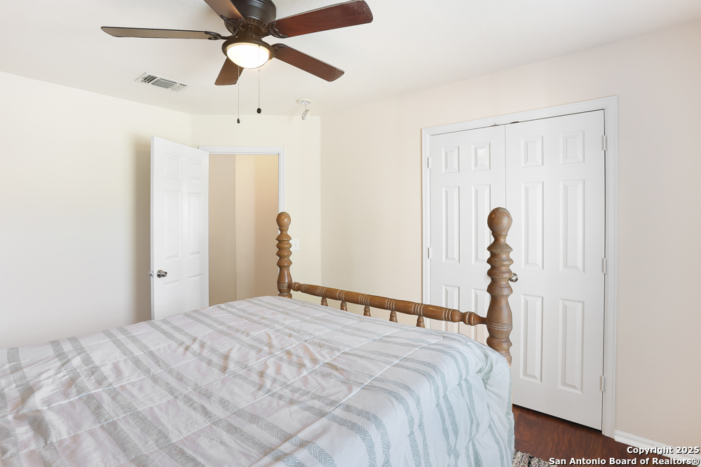4726 River Rock