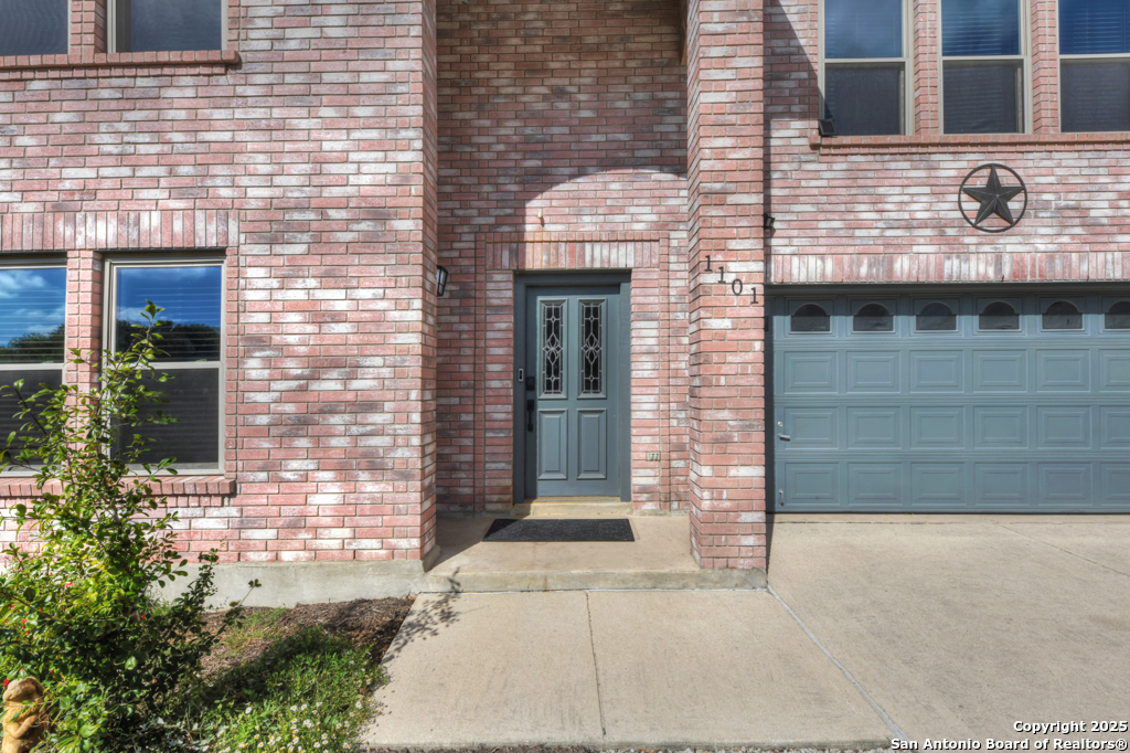 1101 Quiet Creek