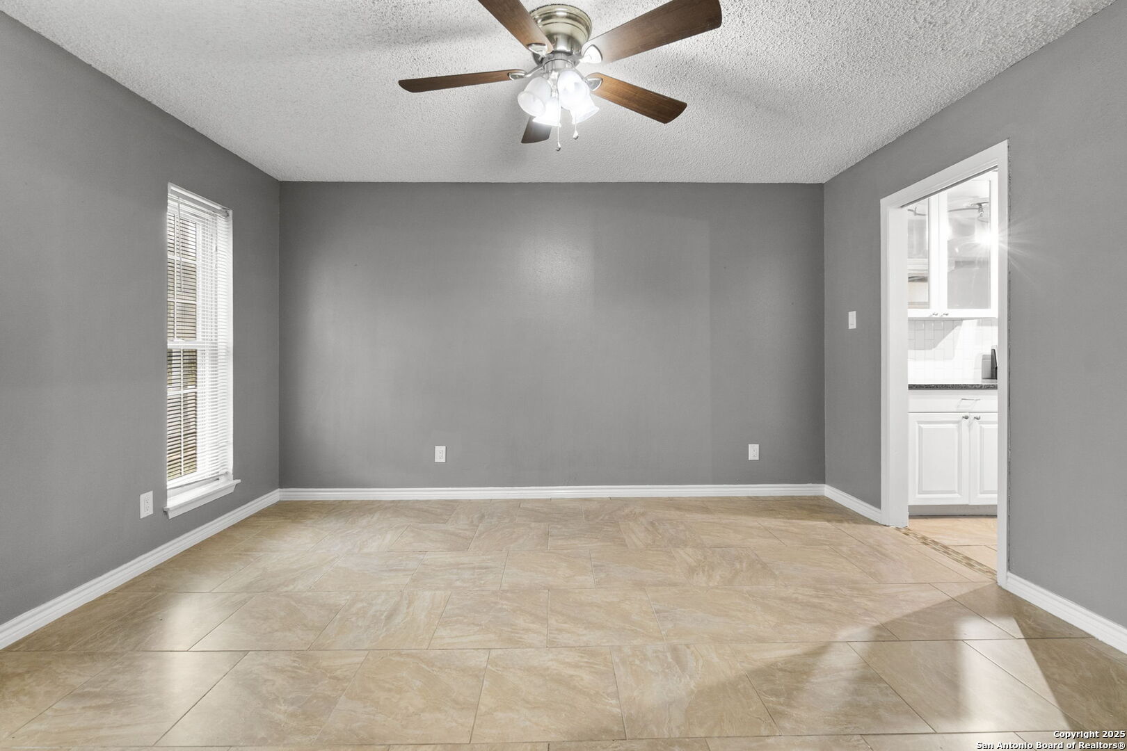 5203 Metcalf
