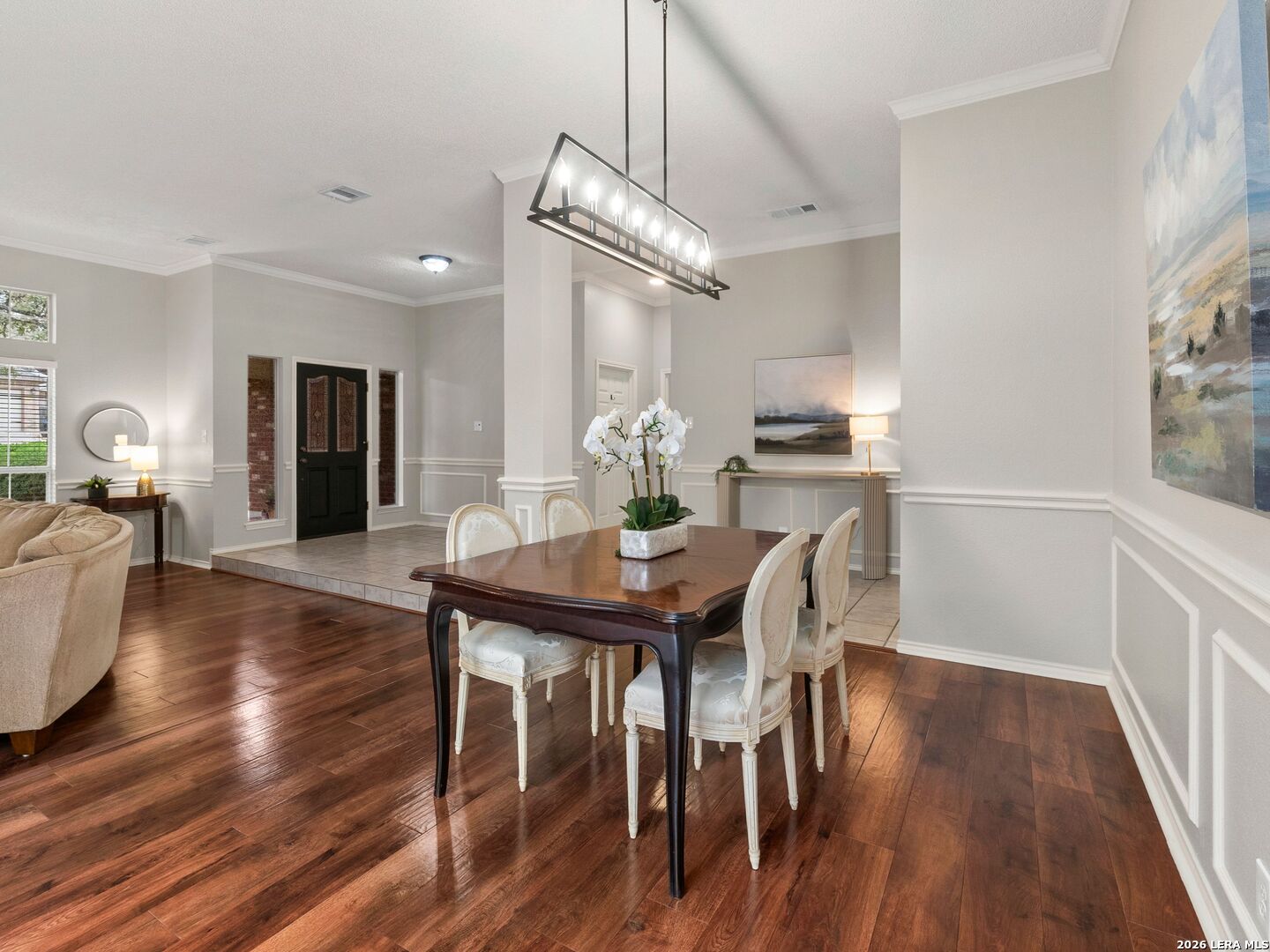 5854 Woodridge Oaks