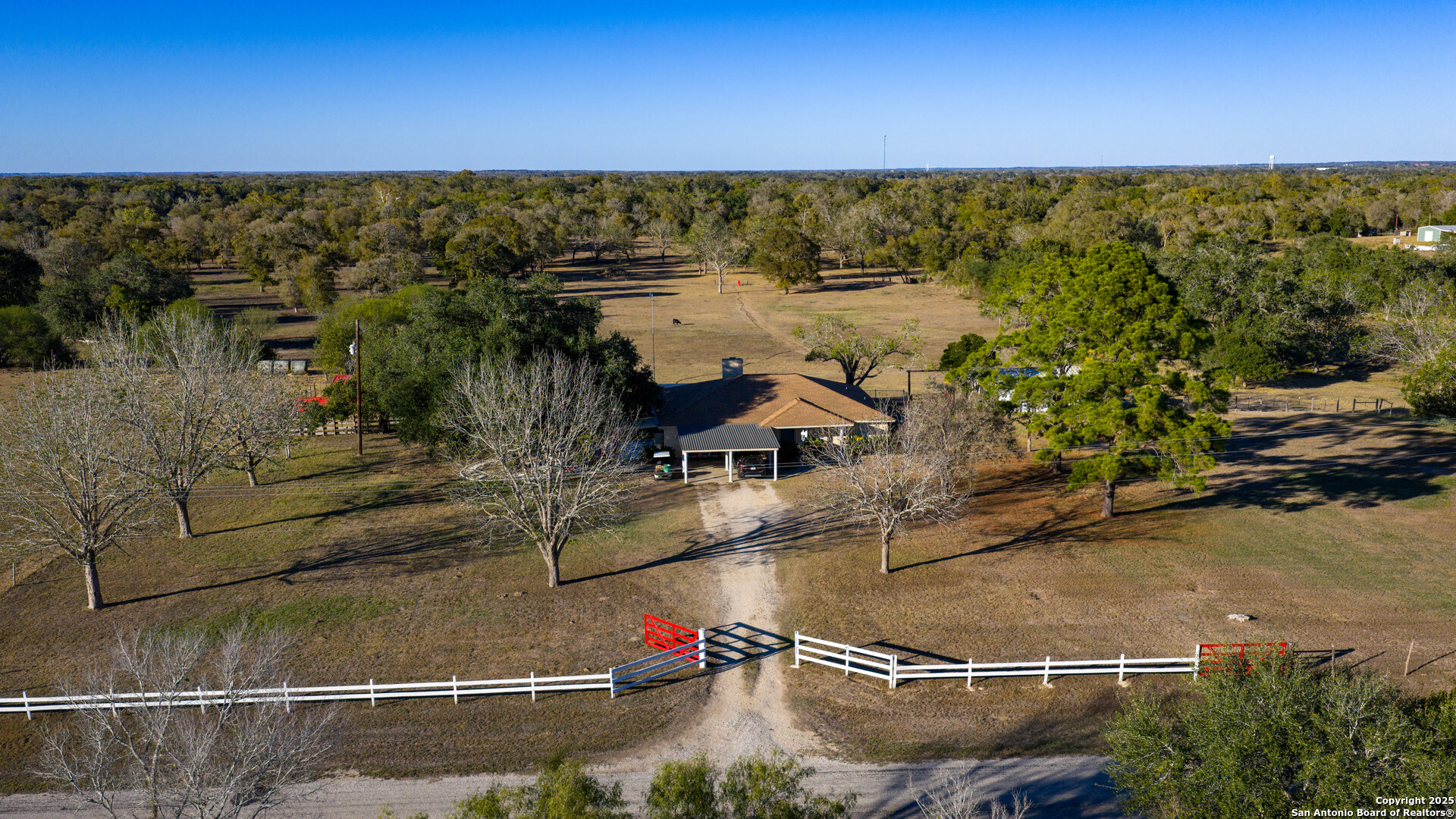 380 Clinton Rd