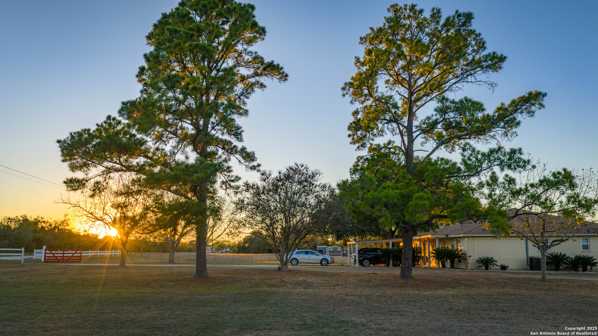 380 Clinton Rd