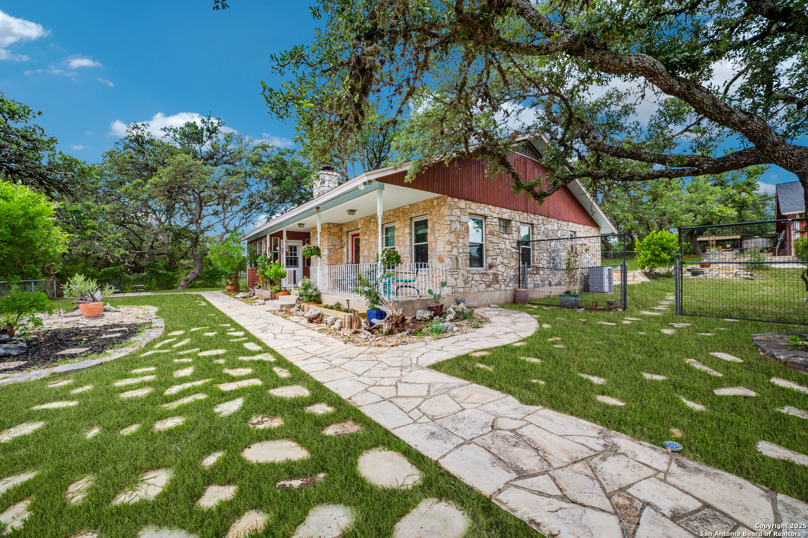 20892 Bluehill Pass