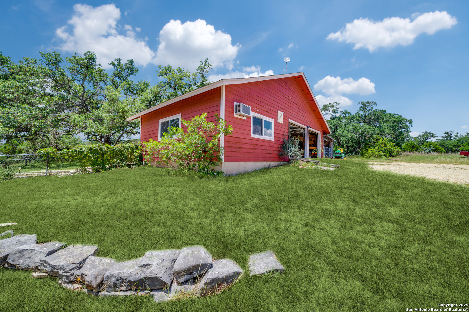 20892 Bluehill Pass