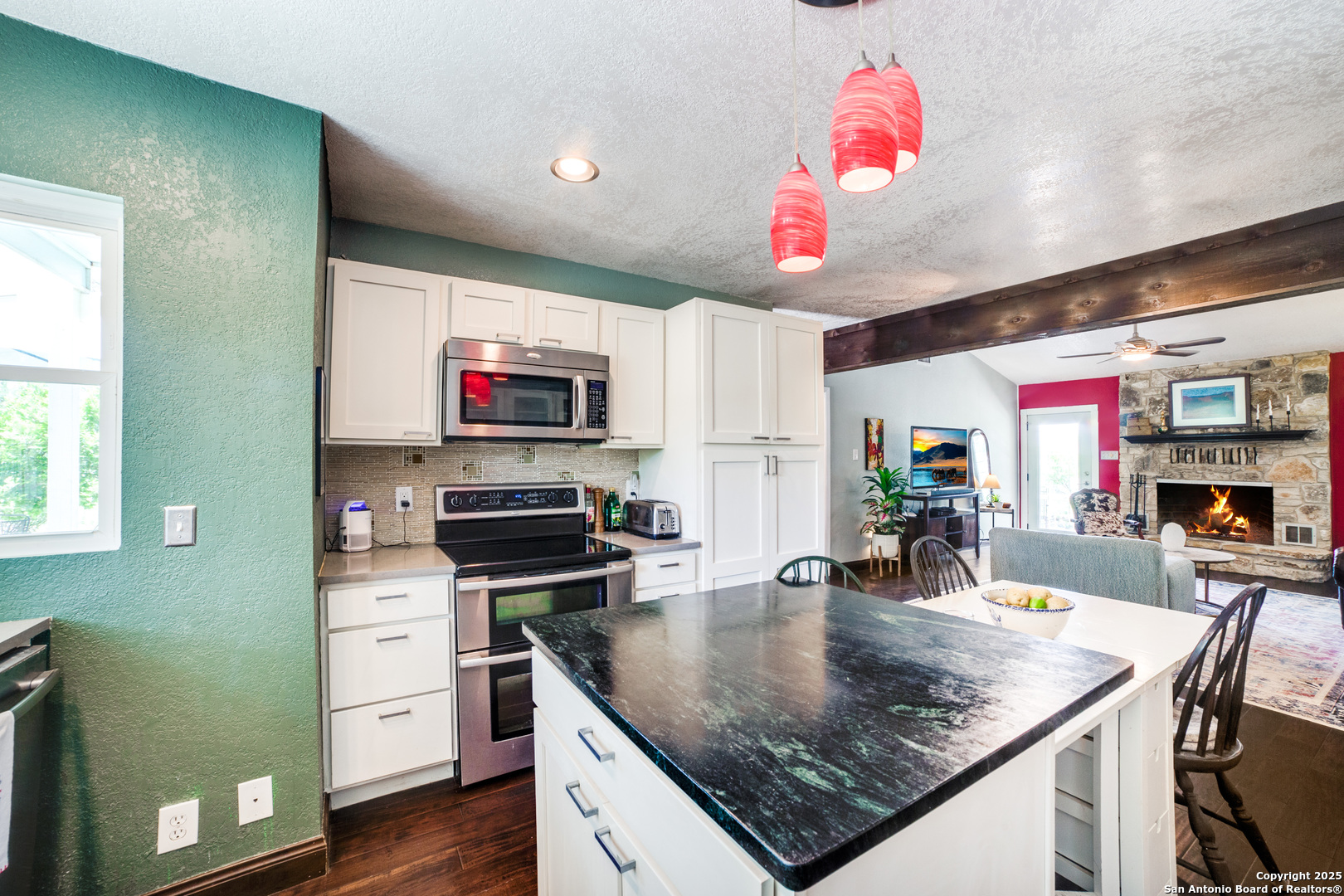 20892 Bluehill Pass