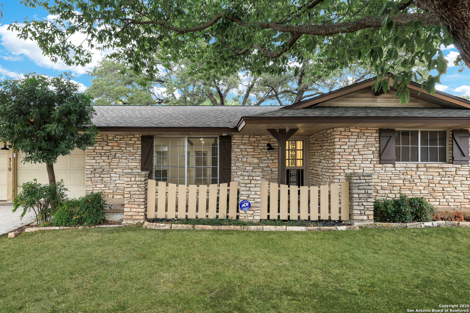 310 Quivira