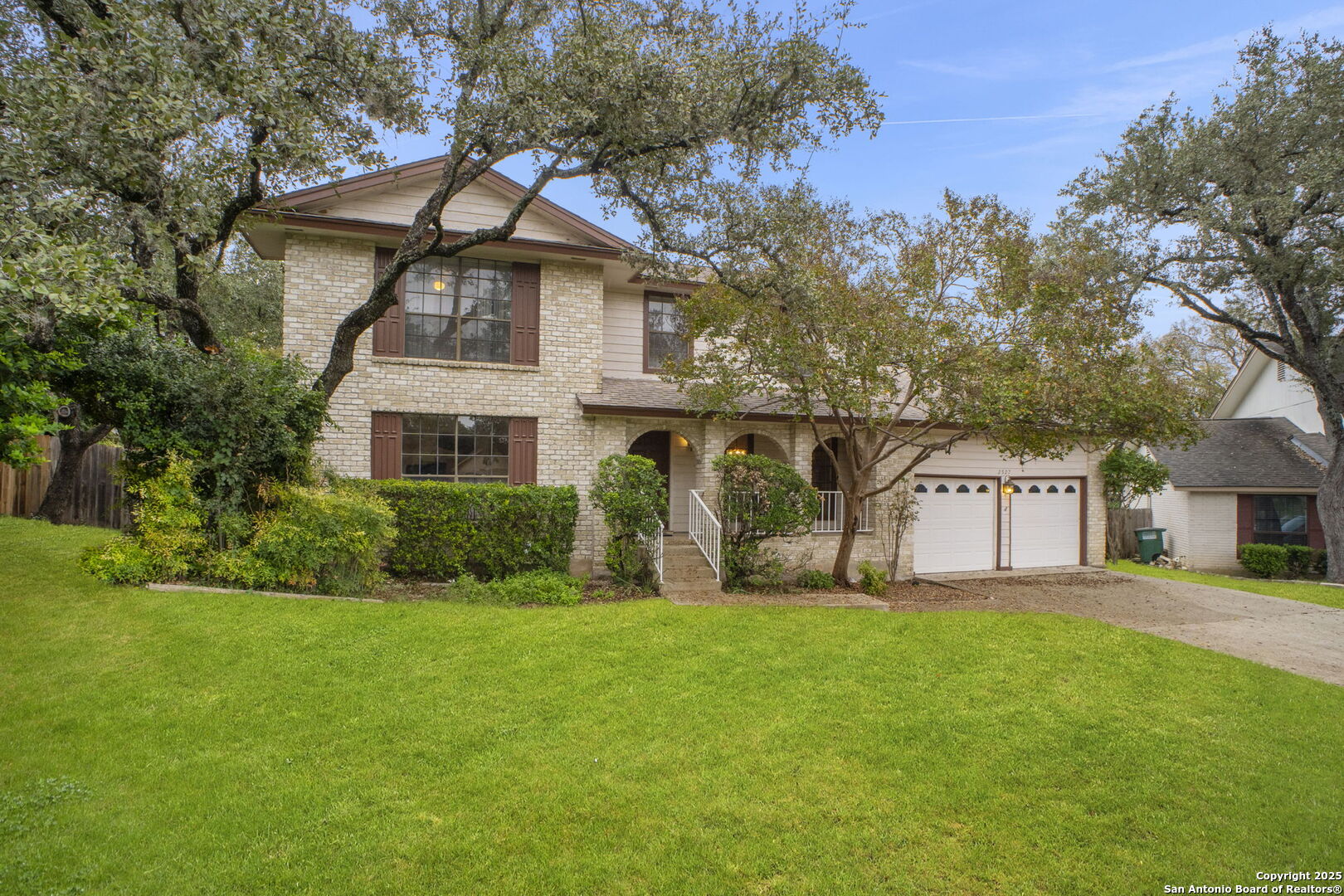 2527 Cedar Glen